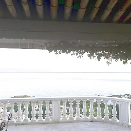With Exceptional Mediterranean View Saint-Raphael (Var)