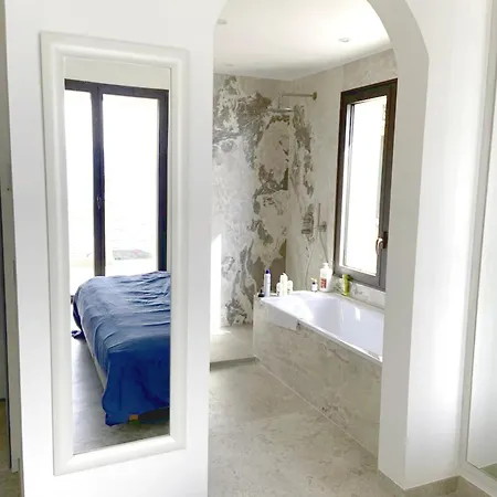 Feriehus With Exceptional Mediterranean View Saint-Raphaël