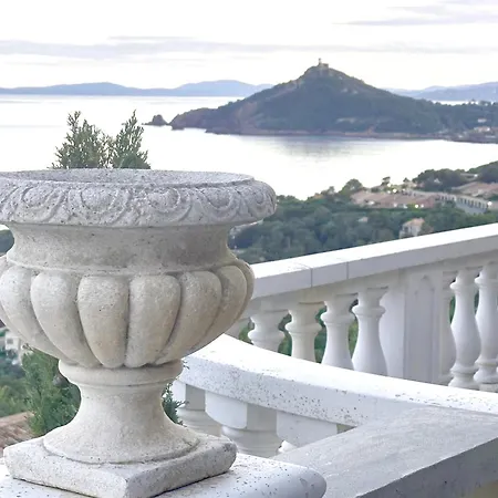 Feriehus With Exceptional Mediterranean View